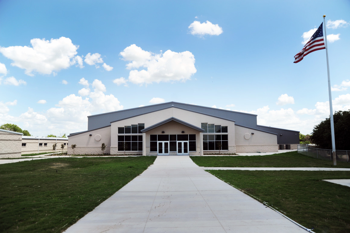 Hubbard ISD New Gymnasium KAH Architecture and Interior Design